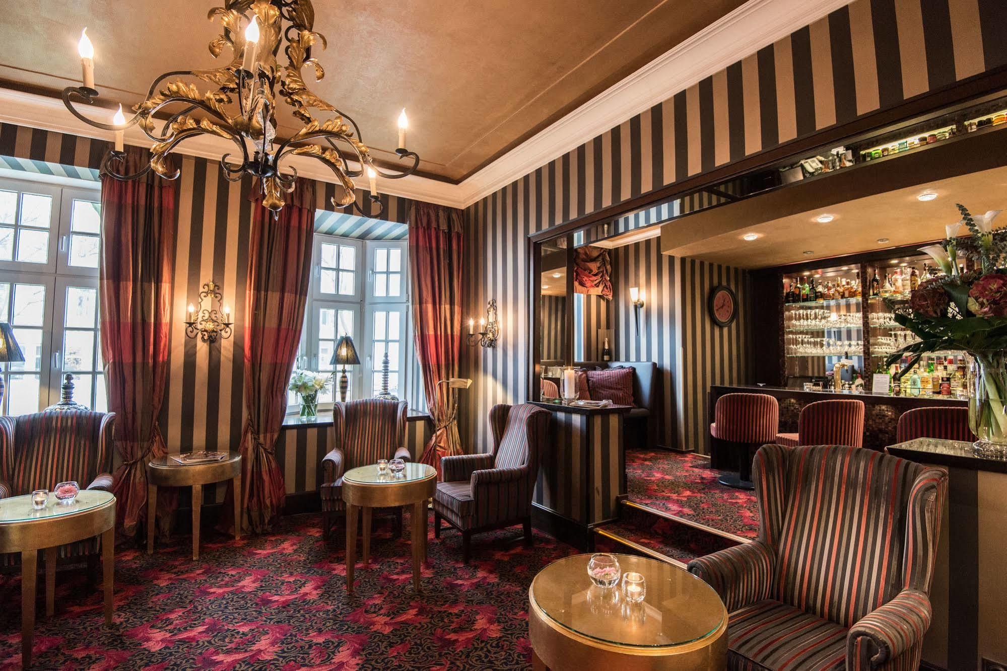 המבורג Romantik Hotel Das Smolka מראה חיצוני תמונה